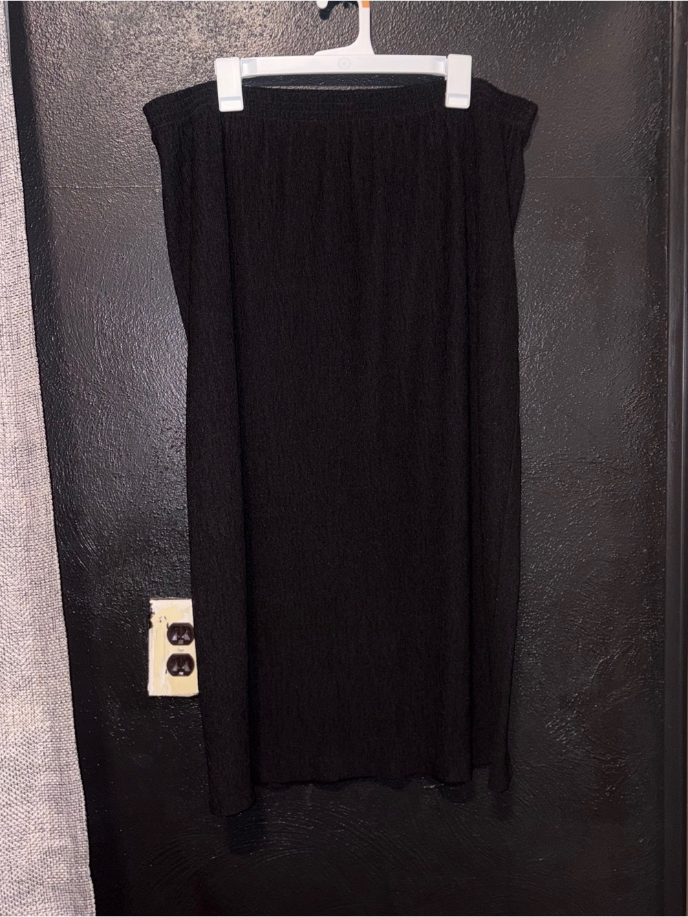 Liz Baker Essentials Women's Black Skirt - Classic Pull-On Style Size 3x